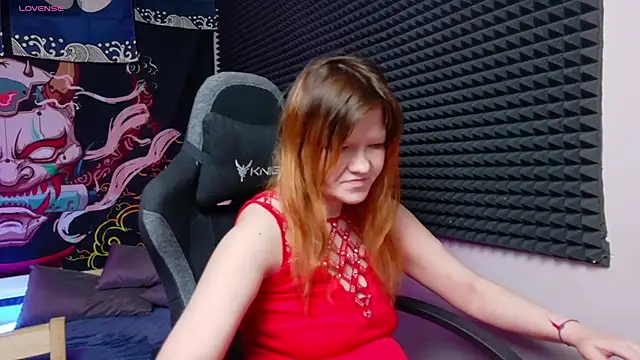 Snapshot of Nora_lovvvv chatting on December 22, 2025, 10:45 am Nora lovvvv online show from December 22, 2025, 10:45 am