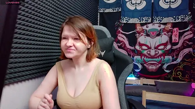 Snapshot of Nora_lovvvv chatting on February 5, 2026, 10:42 am Nora lovvvv online show from February 5, 2026, 10:42 am