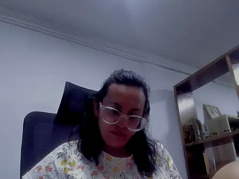 Snapshot of dalila_macherano1 chatting on October 31, 2025, 10:44 pm dalila macherano1 online show from October 31, 2025, 10:44 pm