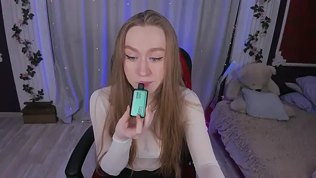 -Seava online show from October 18, 2025, 3:46 pm