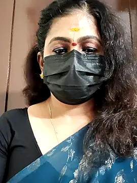 Snapshot of Sweetie_swetha37 chatting on September 23, 2025, 7:33 am Sweetie swetha37 online show from September 23, 2025, 7:33 am