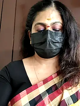 Snapshot of Sweetie_swetha37 chatting on September 29, 2025, 10:53 am Sweetie swetha37 online show from September 29, 2025, 10:53 am