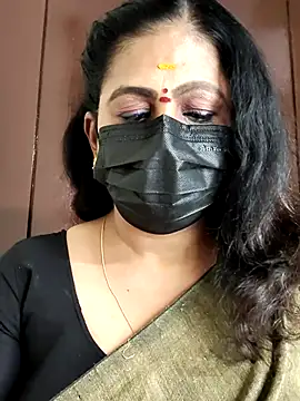 Snapshot of Sweetie_swetha37 chatting on October 5, 2025, 8:34 am Sweetie swetha37 online show from October 5, 2025, 8:34 am