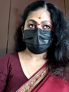 Snapshot of Sweetie_swetha37 chatting on October 7, 2025, 4:37 pm Sweetie swetha37 online show from October 7, 2025, 4:37 pm