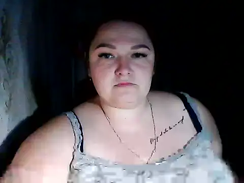 Snapshot of AngelQSky chatting on November 17, 2025, 1:06 pm AngelQSky online show from November 17, 2025, 1:06 pm