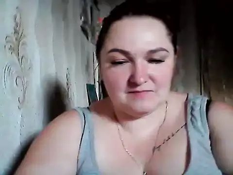 Snapshot of AngelQSky chatting on November 22, 2025, 11:31 am AngelQSky online show from November 22, 2025, 11:31 am