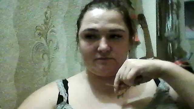 Snapshot of AngelQSky chatting on November 24, 2025, 3:34 pm AngelQSky online show from November 24, 2025, 3:34 pm