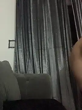 Snapshot of itsyourgirltee chatting on February 4, 2026, 11:42 pm itsyourgirltee online show from February 4, 2026, 11:42 pm