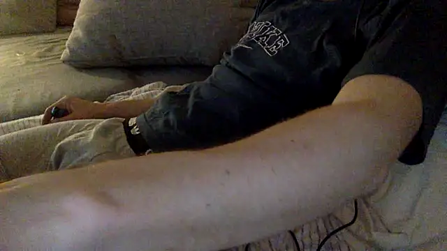 Snapshot of Breezydicksn chatting on November 14, 2025, 9:24 pm Breezydicksn online show from November 14, 2025, 9:24 pm