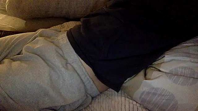 Snapshot of Breezydicksn chatting on November 15, 2025, 8:16 pm Breezydicksn online show from November 15, 2025, 8:16 pm