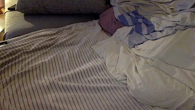 Snapshot of Breezydicksn chatting on November 20, 2025, 5:23 pm Breezydicksn online show from November 20, 2025, 5:23 pm