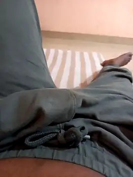 Snapshot of Mahiya0 chatting on February 24, 2026, 4:38 pm Mahiya0 online show from February 24, 2026, 4:38 pm