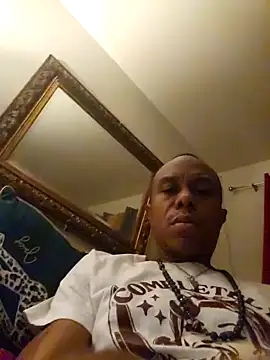 Snapshot of mannystrong6933 chatting on October 14, 2025, 7:42 am mannystrong6933 online show from October 14, 2025, 7:42 am