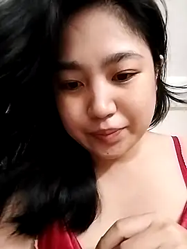 Minn-cute online show from May 12, 2026, 1:47 am