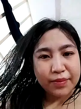 Minn-cute online show from May 16, 2026, 2:41 am