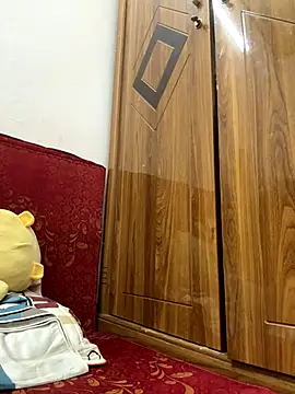 July-Asian online show from October 9, 2025, 11:14 pm