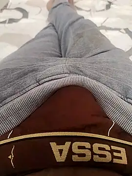 Snapshot of slim-uncut chatting on October 25, 2025, 1:46 am slim-uncut online show from October 25, 2025, 1:46 am