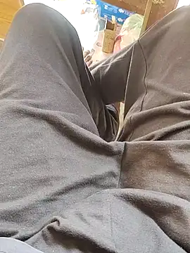 Snapshot of slim-uncut chatting on February 1, 2026, 7:18 am slim-uncut online show from February 1, 2026, 7:18 am