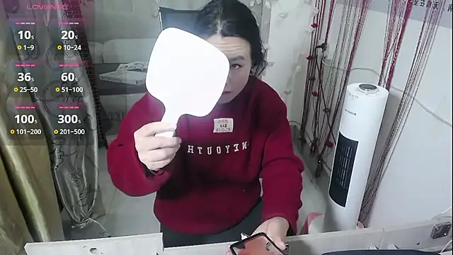 Snapshot of KateCondon chatting on January 11, 2026, 11:37 am KateCondon online show from January 11, 2026, 11:37 am