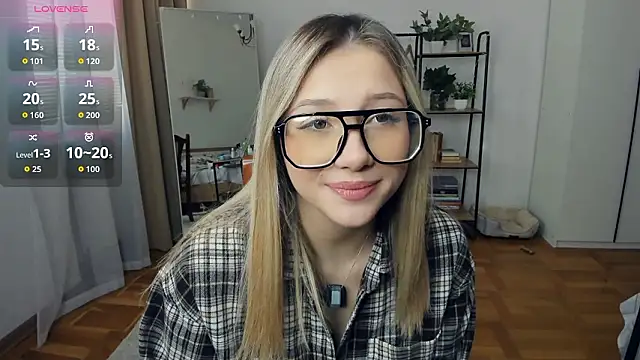 Snapshot of FaaBinaa chatting on March 16, 2026, 8:07 am FaaBinaa online show from March 16, 2026, 8:07 am