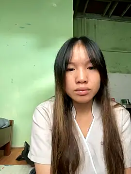 QueenLink online show from October 12, 2025, 1:26 am