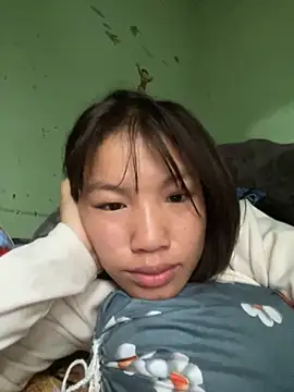 QueenLink online show from November 27, 2025, 1:29 am