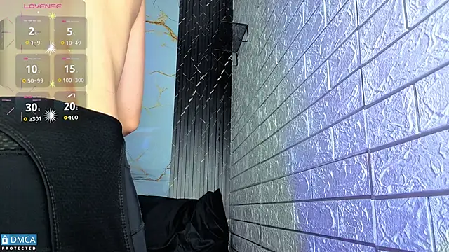 nena cupcake  online show from November 28, 2025, 11:02 am