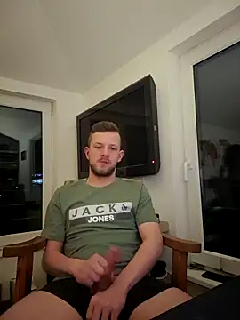 Snapshot of 6incheswannacum chatting on December 20, 2025, 1:45 am 6incheswannacum online show from December 20, 2025, 1:45 am