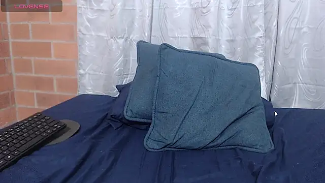 Snapshot of Montserrat_Jay chatting on July 15, 2026, 12:43 pm Montserrat Jay online show from July 15, 2026, 12:43 pm