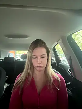 Chloemillerrxx online show from November 29, 2025, 1:36 pm