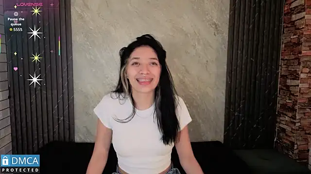 Snapshot of stepha__ chatting on December 5, 2025, 11:19 am stepha online show from December 5, 2025, 11:19 am