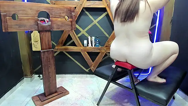 BDSM EXOTICDOMINATI0N2 online show from March 27, 2026, 8:26 am