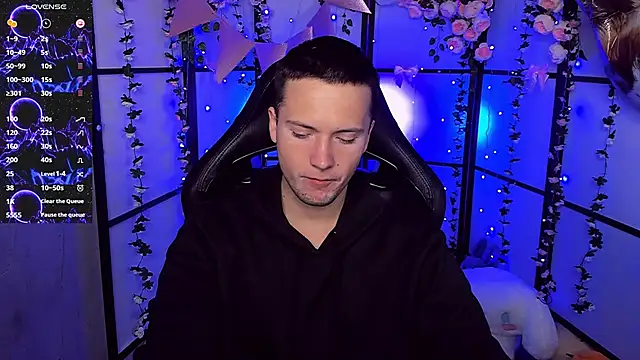 Snapshot of ZackNeal chatting on September 25, 2025, 5:33 am ZackNeal online show from September 25, 2025, 5:33 am
