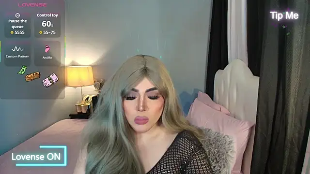 Snapshot of Unforgettable_Maria chatting on December 18, 2025, 3:12 am Unforgettable Maria online show from December 18, 2025, 3:12 am