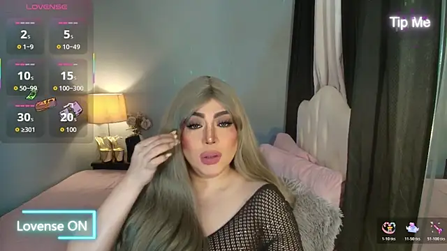 Snapshot of Unforgettable_Maria chatting on December 23, 2025, 2:53 am Unforgettable Maria online show from December 23, 2025, 2:53 am