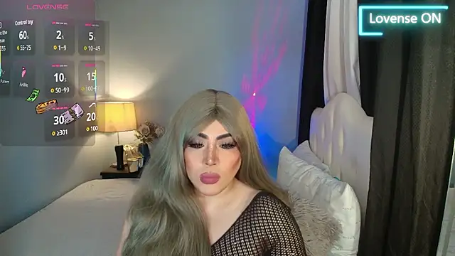 Snapshot of Unforgettable_Maria chatting on January 12, 2026, 3:23 am Unforgettable Maria online show from January 12, 2026, 3:23 am