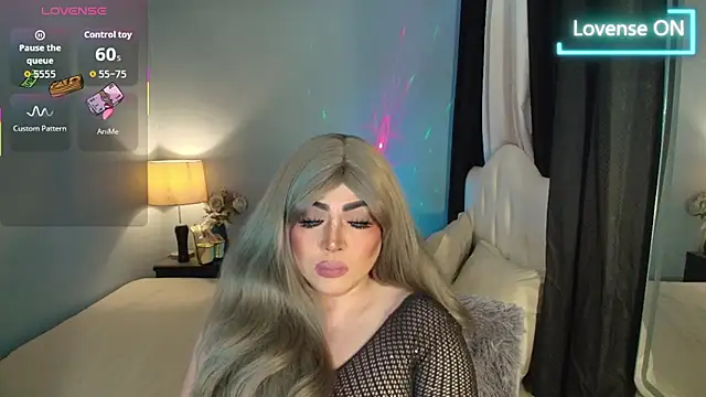 Snapshot of Unforgettable_Maria chatting on February 2, 2026, 3:05 am Unforgettable Maria online show from February 2, 2026, 3:05 am