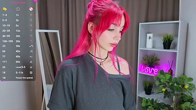 JaymieVigen online show from July 9, 2026, 3:21 am