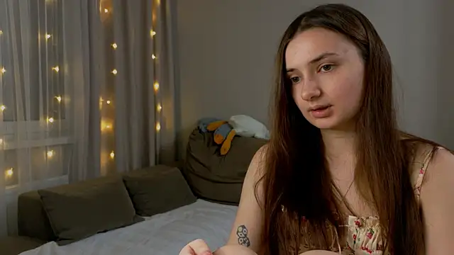 Snapshot of Lelia_Vibe chatting on February 15, 2026, 11:01 pm Lelia Vibe online show from February 15, 2026, 11:01 pm