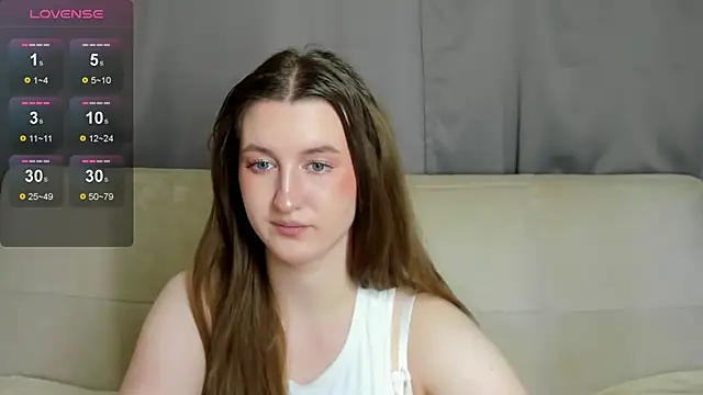 Snapshot of MissFoxy_Ti chatting on October 25, 2025, 9:06 am MissFoxy Ti online show from October 25, 2025, 9:06 am