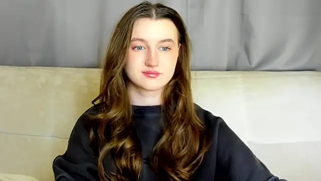 Snapshot of MissFoxy_Ti chatting on November 24, 2025, 1:27 am MissFoxy Ti online show from November 24, 2025, 1:27 am