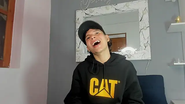 Snapshot of camillo_virgil chatting on September 20, 2025, 10:38 am camillo virgil online show from September 20, 2025, 10:38 am