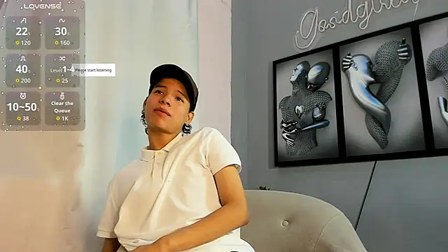 Snapshot of camillo_virgil chatting on October 19, 2025, 10:38 am camillo virgil online show from October 19, 2025, 10:38 am