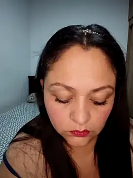 Snapshot of Nanna_160290 chatting on February 1, 2026, 10:47 am Nanna 160290 online show from February 1, 2026, 10:47 am