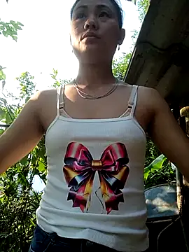 Ruaiuoi online show from May 5, 2026, 10:01 am