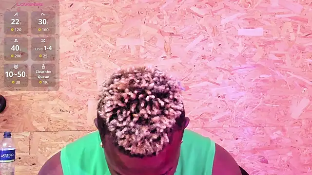 santiblack7 online show from November 27, 2025, 2:57 am