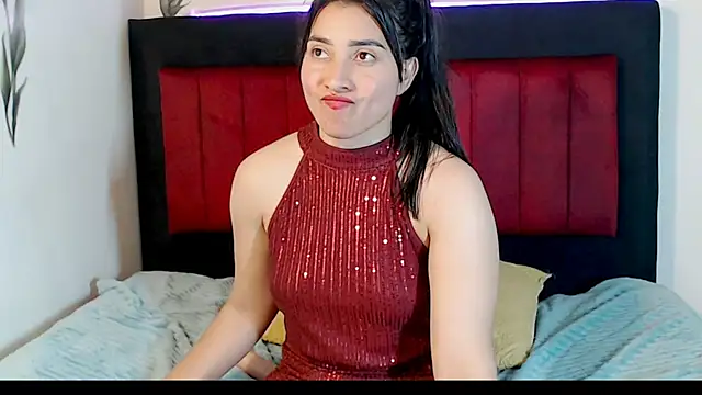 angelyxs online show from December 21, 2025, 8:43 am