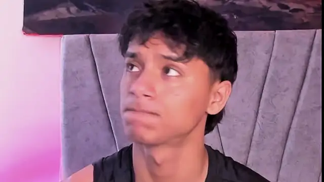 Snapshot of ZYZZ1312 chatting on January 8, 2026, 6:10 pm ZYZZ1312 online show from January 8, 2026, 6:10 pm