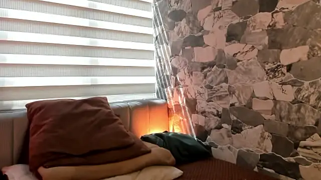 Snapshot of ZYZZ1312 chatting on February 9, 2026, 7:18 pm ZYZZ1312 online show from February 9, 2026, 7:18 pm