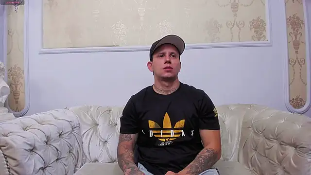 Snapshot of Scott_Clark chatting on September 12, 2025, 11:32 am Scott Clark online show from September 12, 2025, 11:32 am